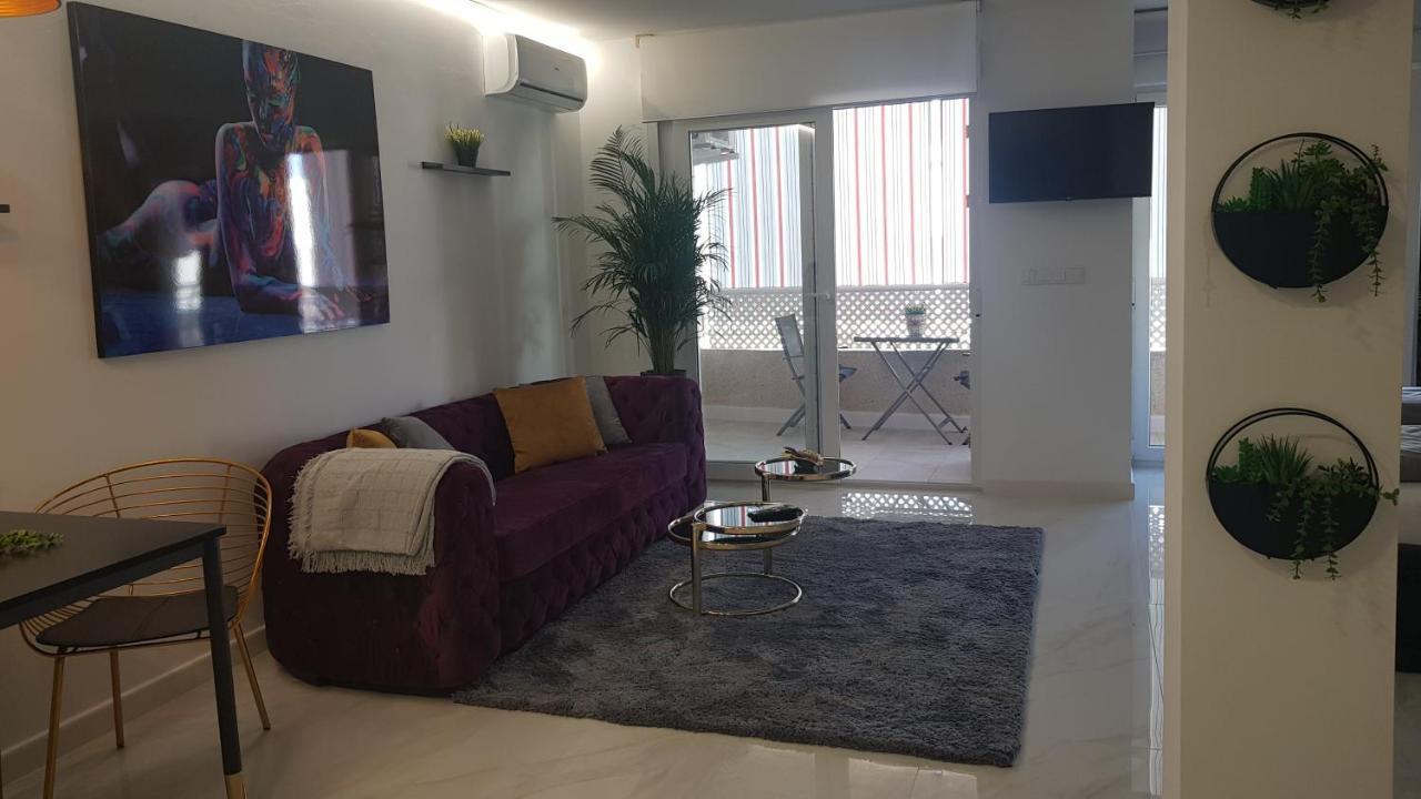 Apartamento Pepi Puerto (Adults Only) Santa Pola Ngoại thất bức ảnh