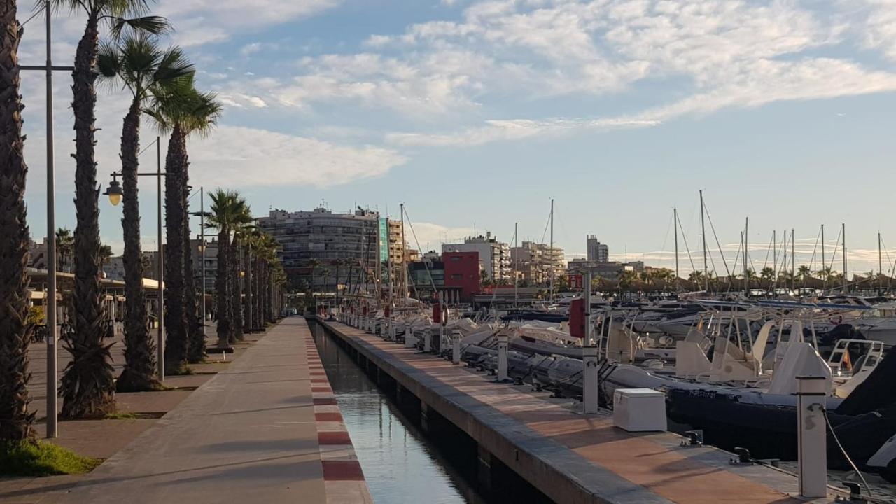 Apartamento Pepi Puerto (Adults Only) Santa Pola Ngoại thất bức ảnh